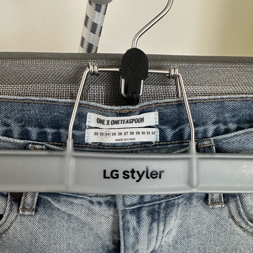 One TeaSpoon Jeans - Picture 2 of 3